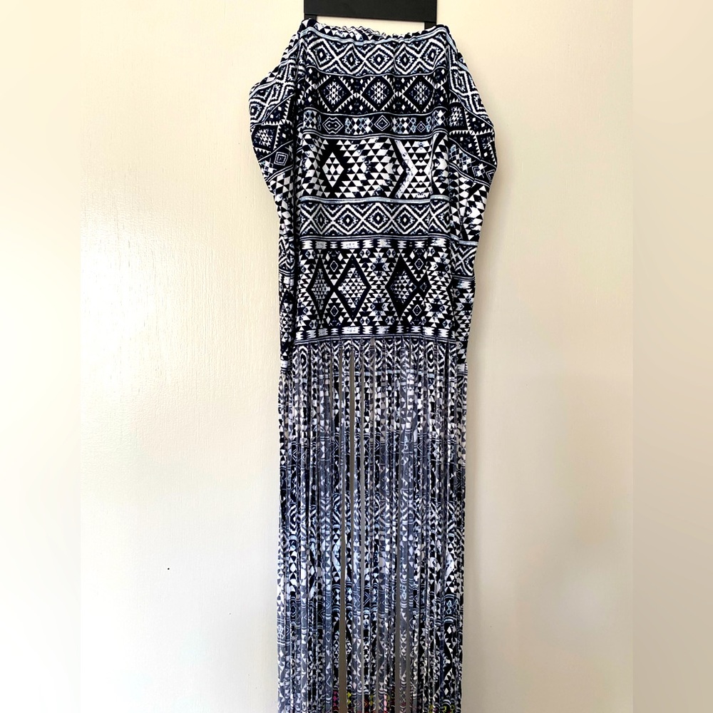 Black and white tribal detailed fringe skirt